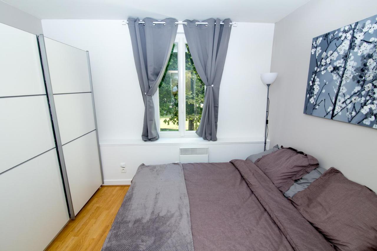 Coeur De Ville I 50M² I Netflix I Lit Queen Size Sens Exterior foto