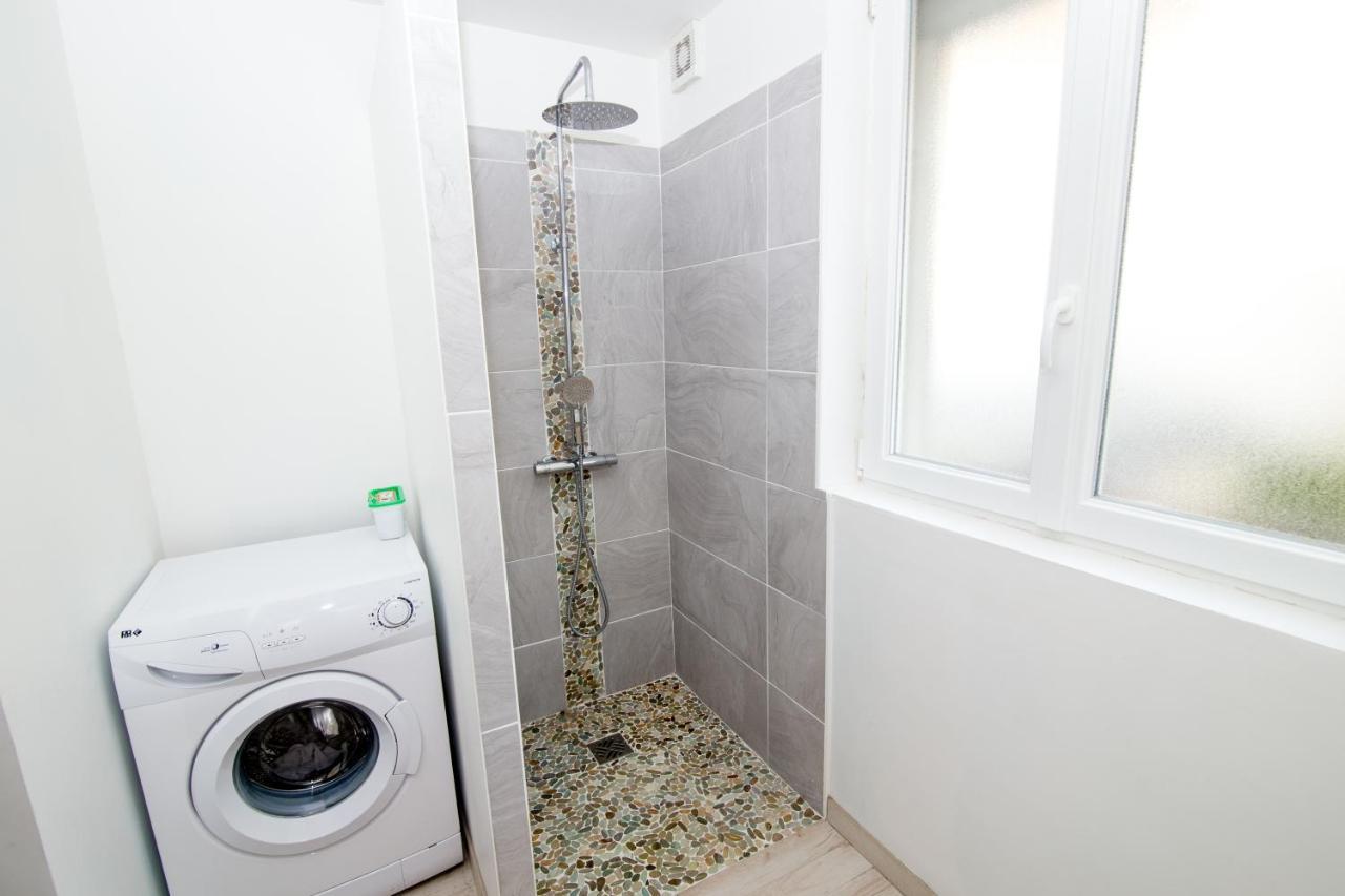 Coeur De Ville I 50M² I Netflix I Lit Queen Size Sens Exterior foto